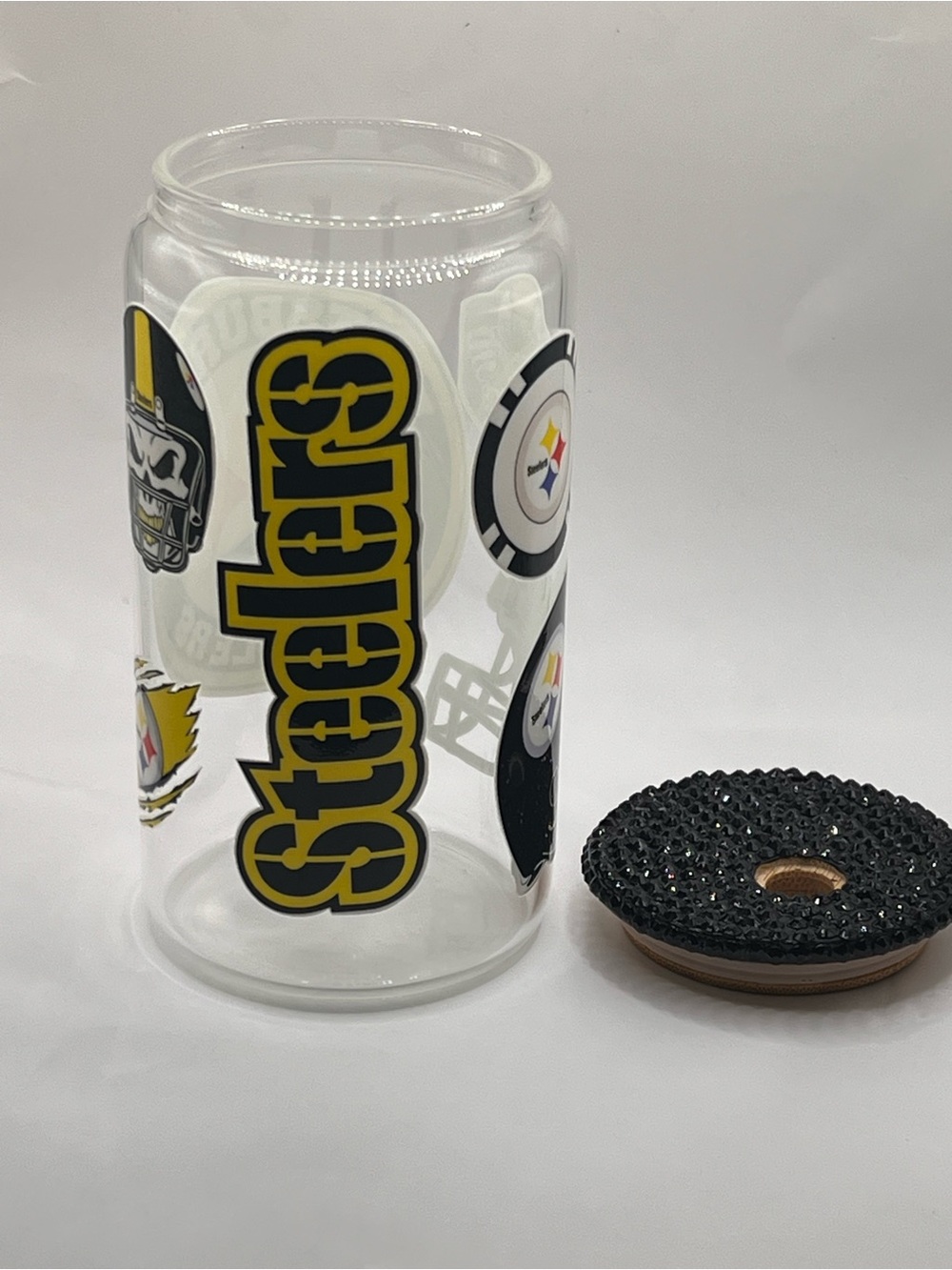 Clear Glass Drinking Jar with Black Beaded Lid - Picture 3 of 3